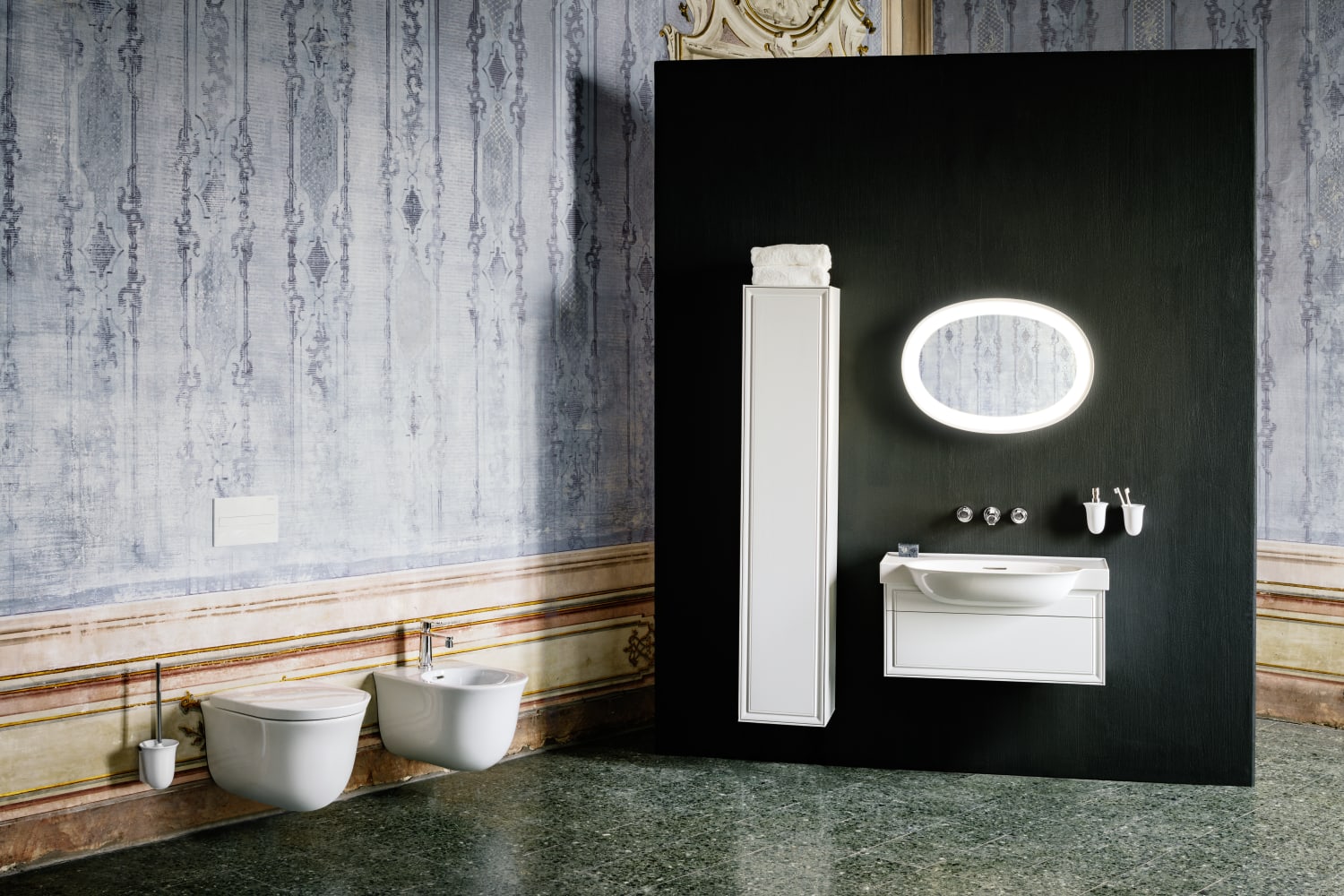 The New Classic - Laufen - obrazek 4